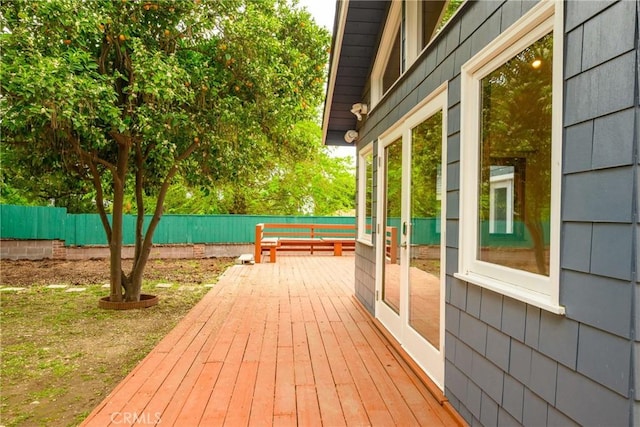 5624 Freeman Ave, La Crescenta, CA 91214 - view of wooden deck