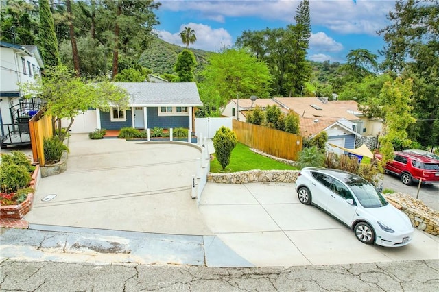 5624 Freeman Ave, La Crescenta, CA 91214 - view of front of house with driveway