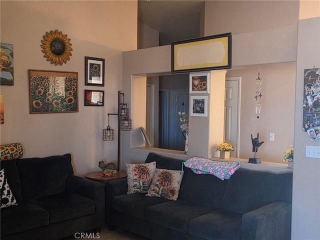 21224 Vidal Ct, Apple Valley, CA 92308 - view of living area