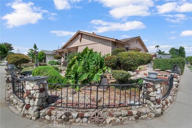 7860 La Fiesta Dr, Buena Park, CA 90620 - view of front of property