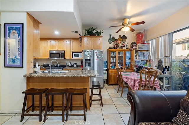 14520 Plummer St Unit 21, Panorama City, CA 91402 - photo 2