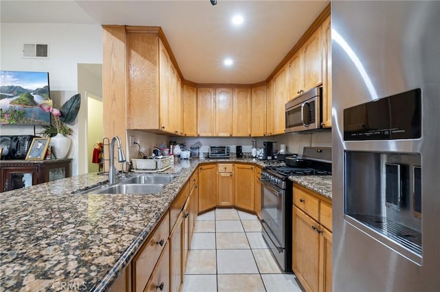14520 Plummer St Unit 21, Panorama City, CA 91402 - photo 3