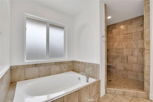 4426 Oil Well Rd, Phelan, CA 92371 - full bath with a garden tub and a shower stall