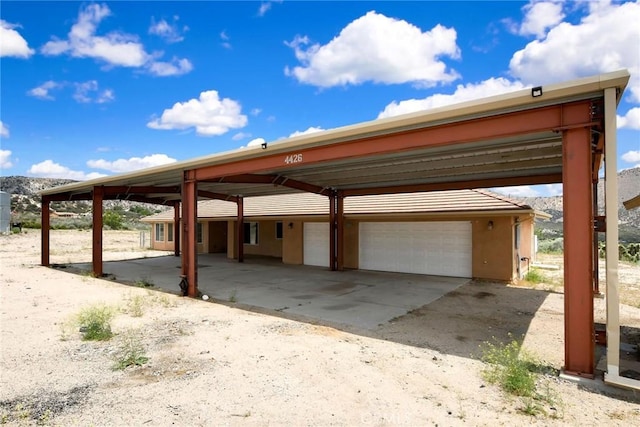 4426 Oil Well Rd, Phelan, CA 92371 - view of parking / parking lot with a detached garage