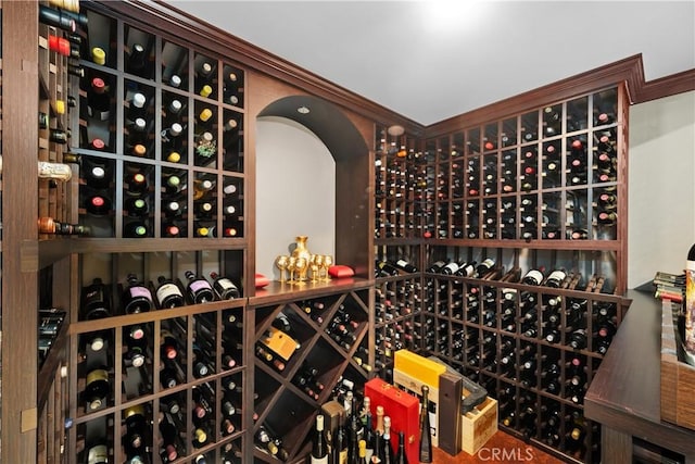 624 6th St, Manhattan Beach, CA 90266 - wine cellar with arched walkways