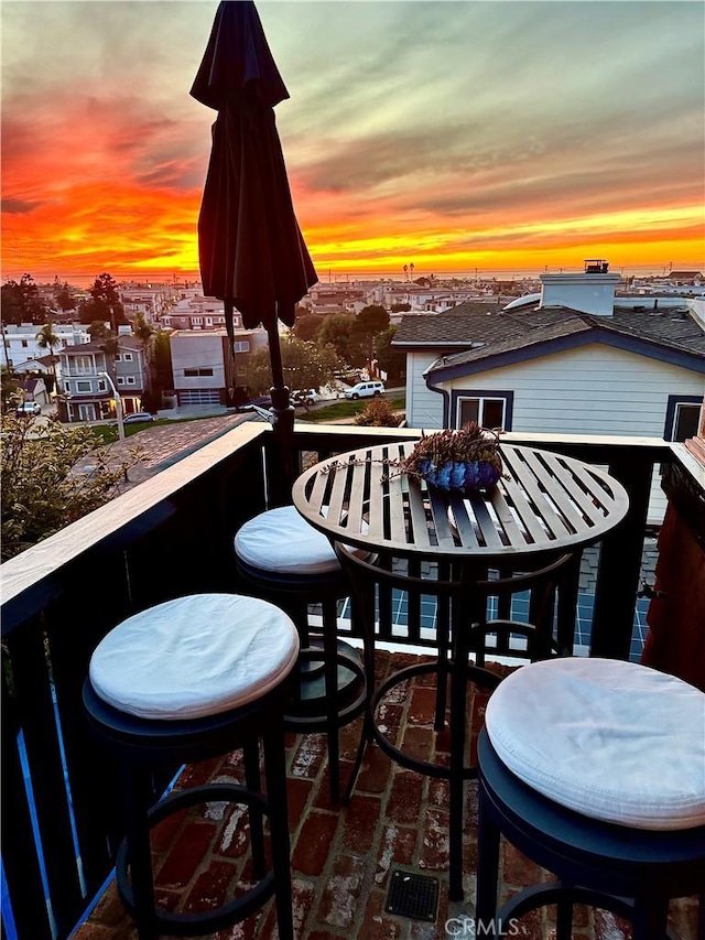 624 6th St, Manhattan Beach, CA 90266 - balcony with a residential view