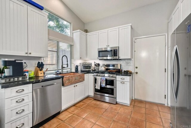 1208 Sunglow Dr, Oceanside, CA 92056 - photo 9