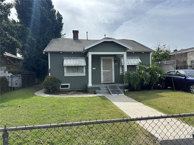 342 W 76th St, Los Angeles, CA 90003 - bungalow featuring a chimney