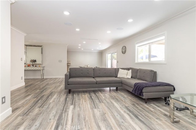9434 Mclennan Ave, Northridge, CA 91343 - living area featuring crown molding, light wood-style floors, baseboards, and recessed lighting