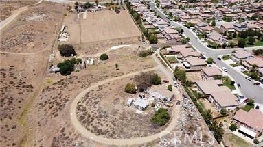 19851 Riverside St, Lake Elsinore, CA 92570 - photo 2