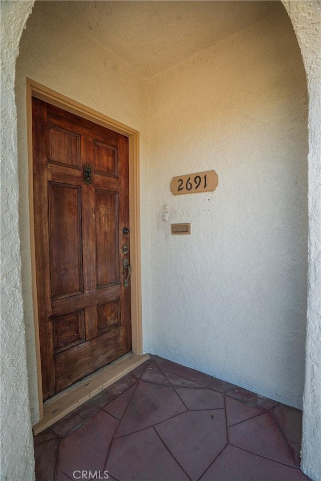 2691 Golden Ave, Long Beach, CA 90806 - property entrance with stucco siding