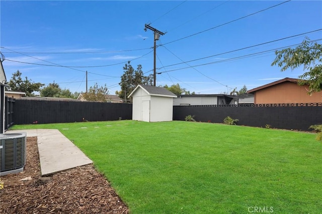 2220 Halladay St, Santa Ana, CA 92707 - view of yard featuring central AC unit