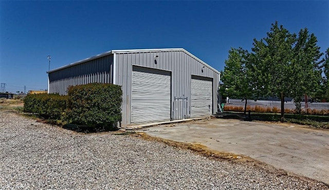 14388 Musgrave Rd, Oak Hills, CA 92344 - photo 2