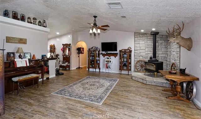 14388 Musgrave Rd, Oak Hills, CA 92344 - photo 32