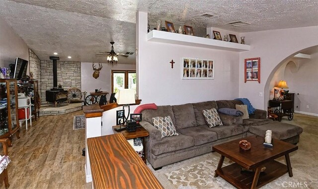 14388 Musgrave Rd, Oak Hills, CA 92344 - photo 7