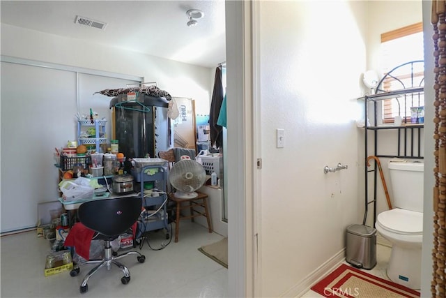 15541 Bow String St, Victorville, CA 92394 - bathroom with toilet