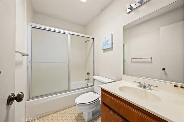 422 S Alhambra Ave Unit A, Monterey Park, CA 91755 - full bath featuring vanity, toilet, and bath / shower combo with glass door