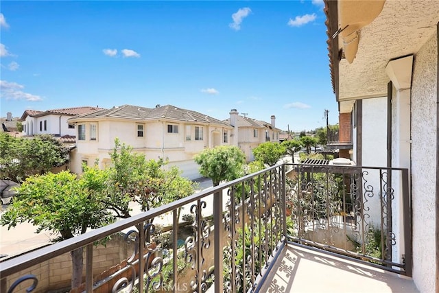 422 S Alhambra Ave Unit A, Monterey Park, CA 91755 - balcony featuring a residential view