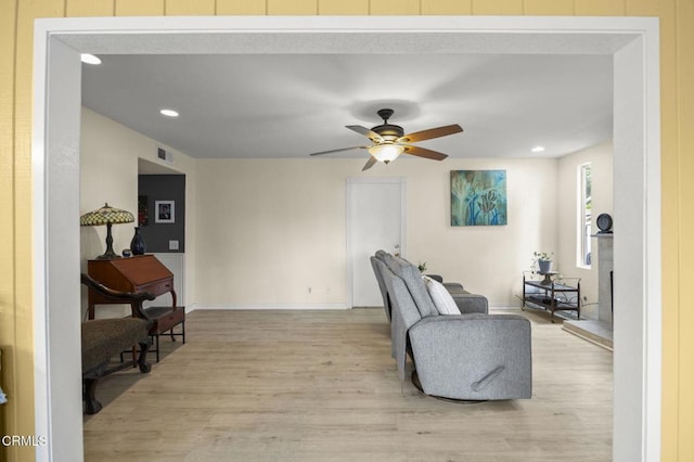 1099 N Agusta Ave, Camarillo, CA 93010 - living area with light wood-style floors, ceiling fan, and recessed lighting