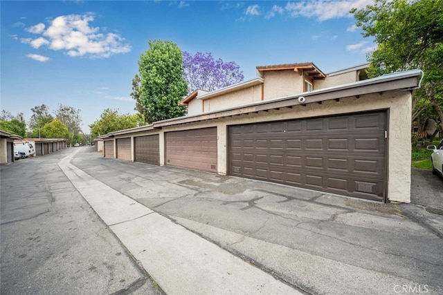 3721 Country Club Dr Unit 18, Long Beach, CA 90807 - view of garage