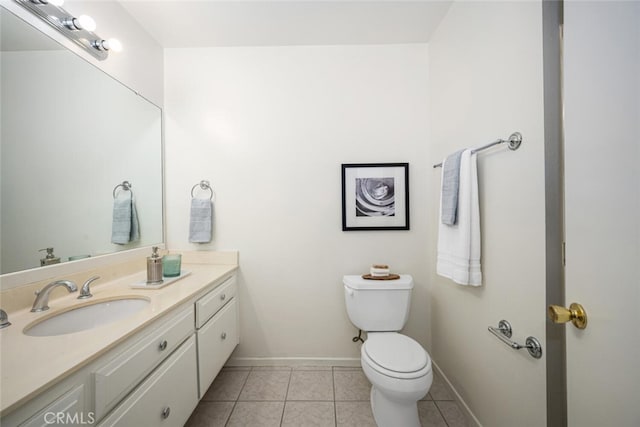3721 Country Club Dr Unit 18, Long Beach, CA 90807 - bathroom with vanity and tile patterned floors