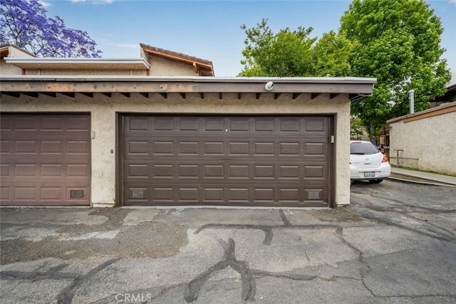 3721 Country Club Dr Unit 18, Long Beach, CA 90807 - view of garage