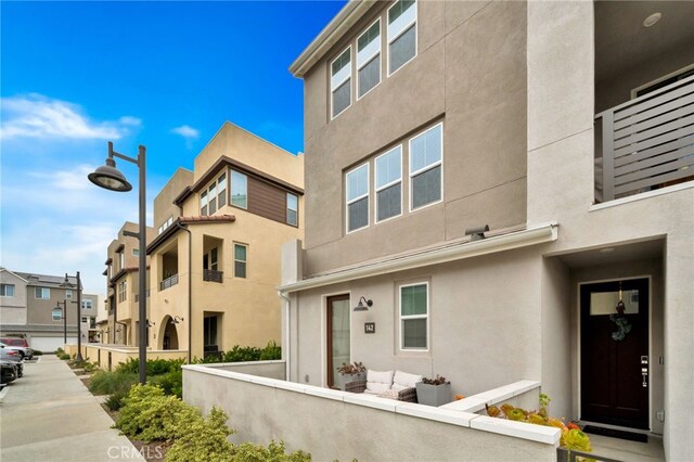 142 Juniper Dr, Rancho Mission Viejo, CA 92694 - view of property with a residential view