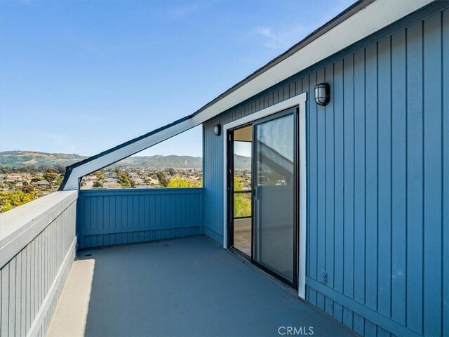 1311 15th St, Los Osos, CA 93402 - balcony featuring a mountain view