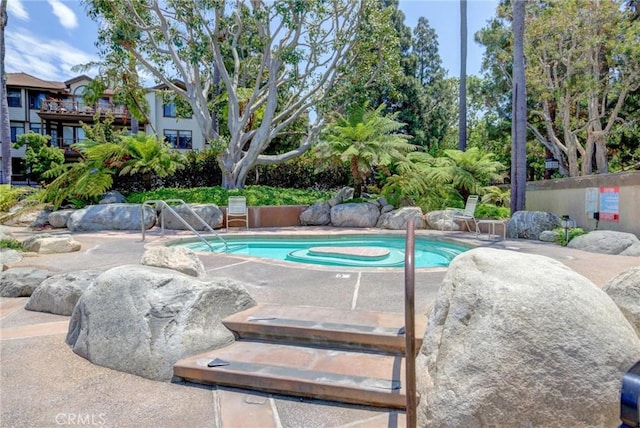 2563 Plaza Del Amo Unit 312, Torrance, CA 90503 - swimming pool with a patio area