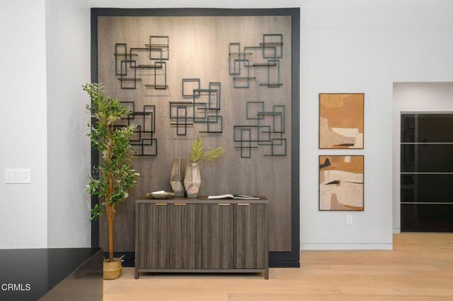 5622 Natick Ave, Sherman Oaks, CA 91411 - floor plan / room layout