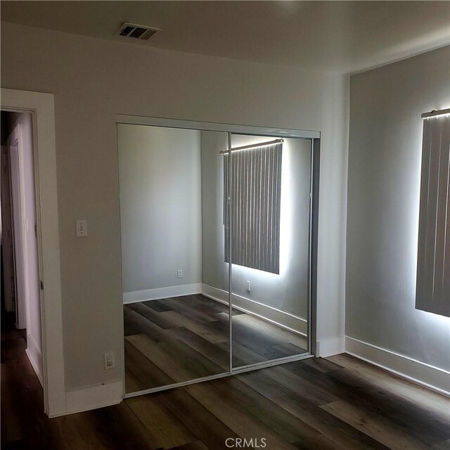 5846 Madden Ave, Los Angeles, CA 90043 - view of closet