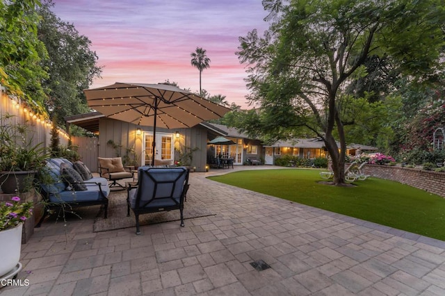 2210 Brambling Ln, Pasadena, CA 91107 - view of patio / terrace with an outdoor hangout area