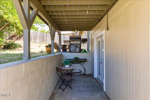 22150 Buena Vista St, Tehachapi, CA 93561 - view of patio / terrace