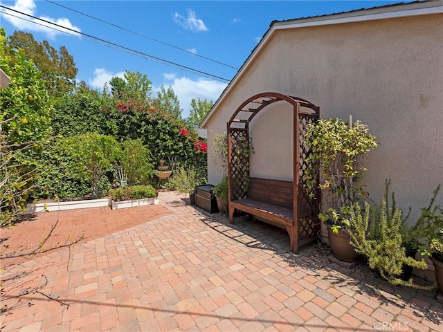 4854 Ranchito Ave, Sherman Oaks, CA 91423 - view of patio / terrace