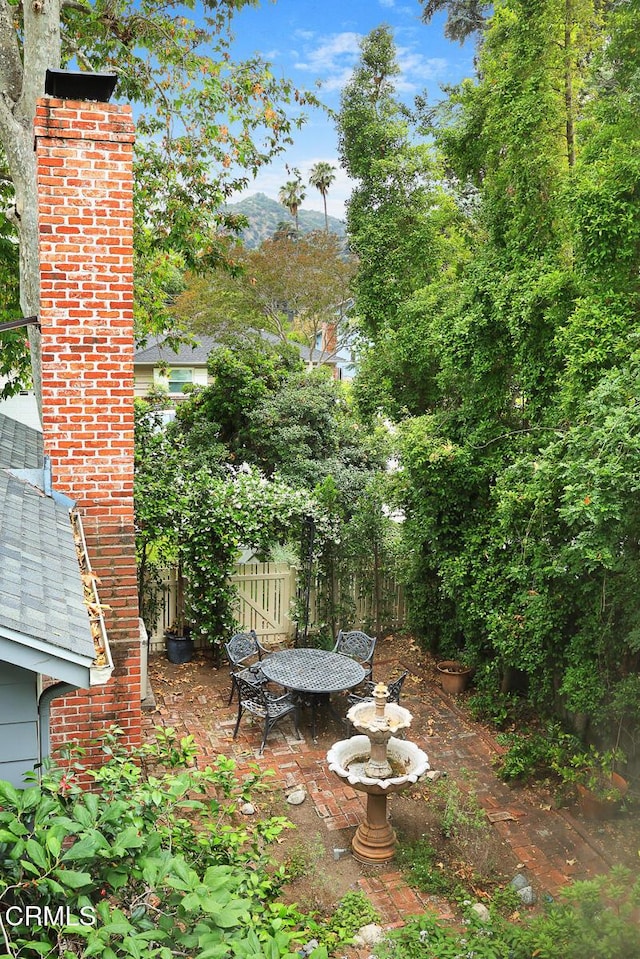 346 Stedman Pl, Monrovia, CA 91016 - view of yard featuring a patio area