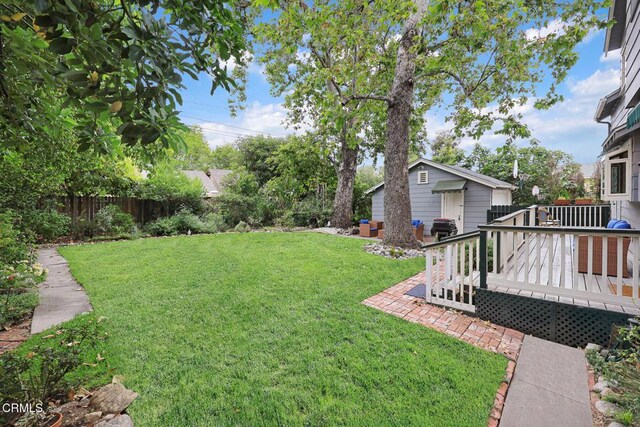 346 Stedman Pl, Monrovia, CA 91016 - view of yard with a wooden deck
