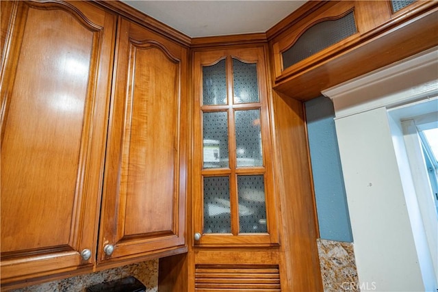 1914 S W View St, Los Angeles, CA 90016 - kitchen view of brown cabinets and glass insert cabinets