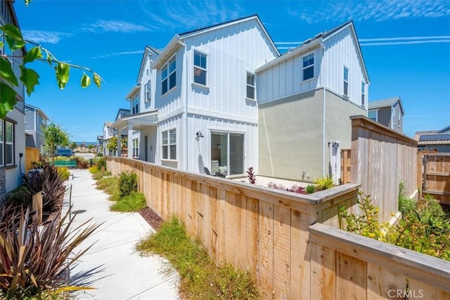 176 Tango Way, San Luis Obispo, CA 93401 - back of property with board and batten siding