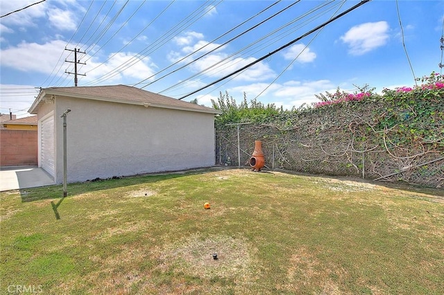 11206 Quinn St, Downey, CA 90241 - view of yard featuring a garage