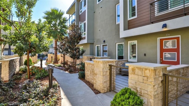876 Doheny Way, Dana Point, CA 92629 - view of community with a fenced front yard and a gate