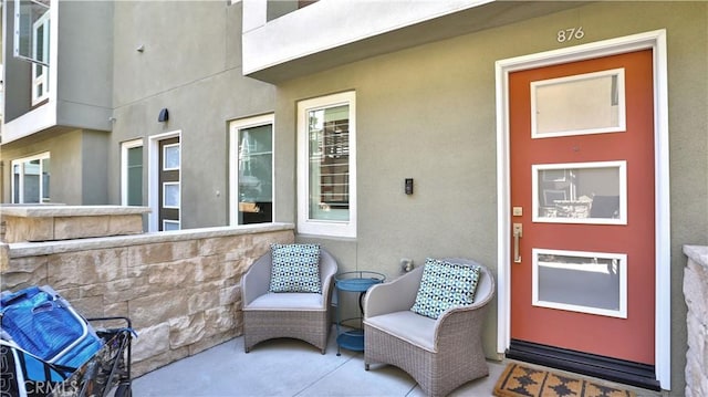 876 Doheny Way, Dana Point, CA 92629 - property entrance featuring stucco siding