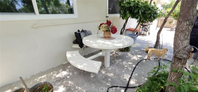 450 W D St, Colton, CA 92324 - view of patio