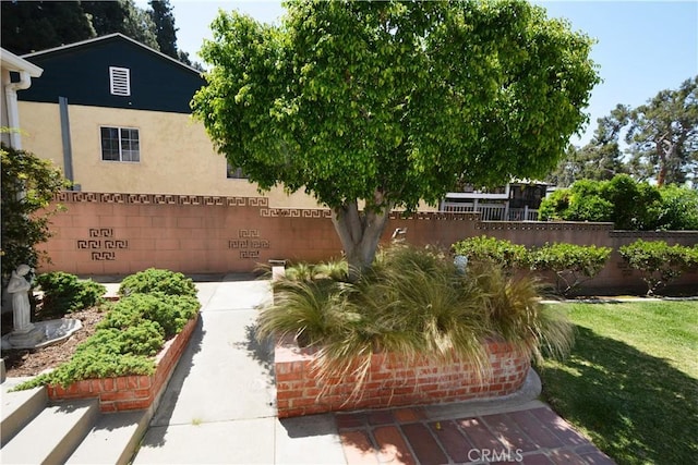 11514 Beverly Blvd, Whittier, CA 90601 - view of yard