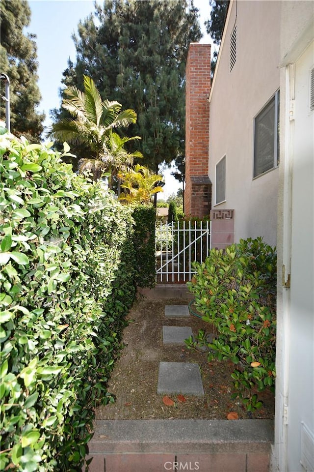 11514 Beverly Blvd, Whittier, CA 90601 - view of yard
