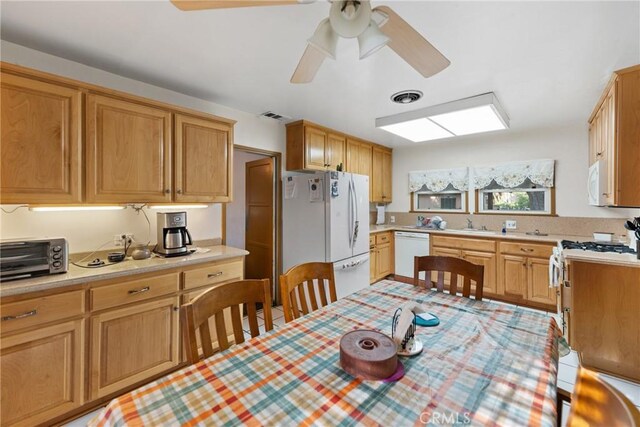 751 S Linden Ave, Bloomington, CA 92316 - photo 22