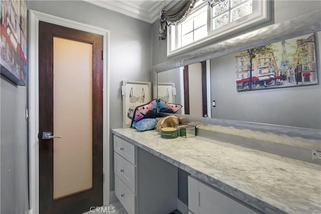 4508 Don Timoteo Dr, Los Angeles, CA 90008 - bathroom featuring crown molding and vanity