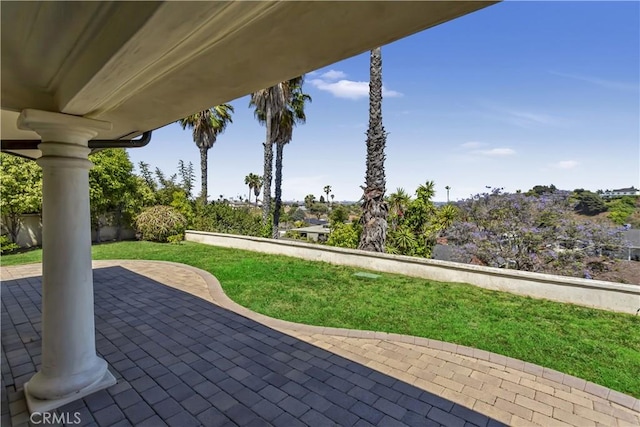 4508 Don Timoteo Dr, Los Angeles, CA 90008 - view of patio