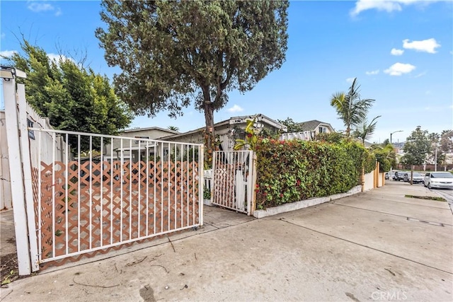 2424 W Blvd, Los Angeles, CA 90016 - photo 2