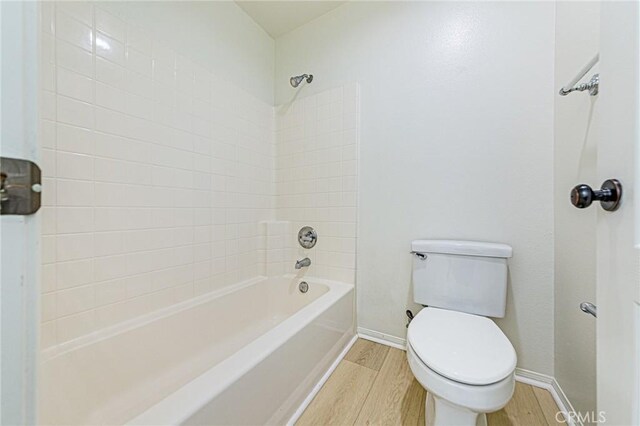27273 Baviera Way, Valencia, CA 91381 - photo 28