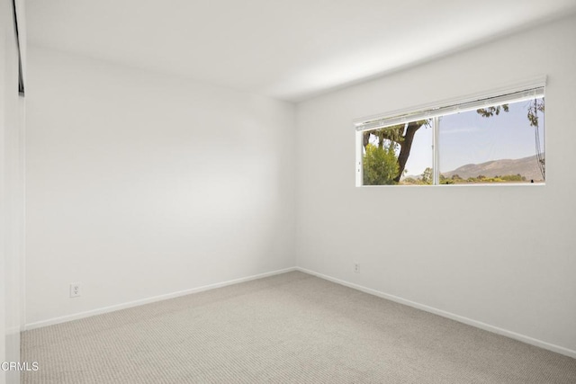 196 Mariposa Dr, Camarillo, CA 93012 - carpeted spare room featuring baseboards